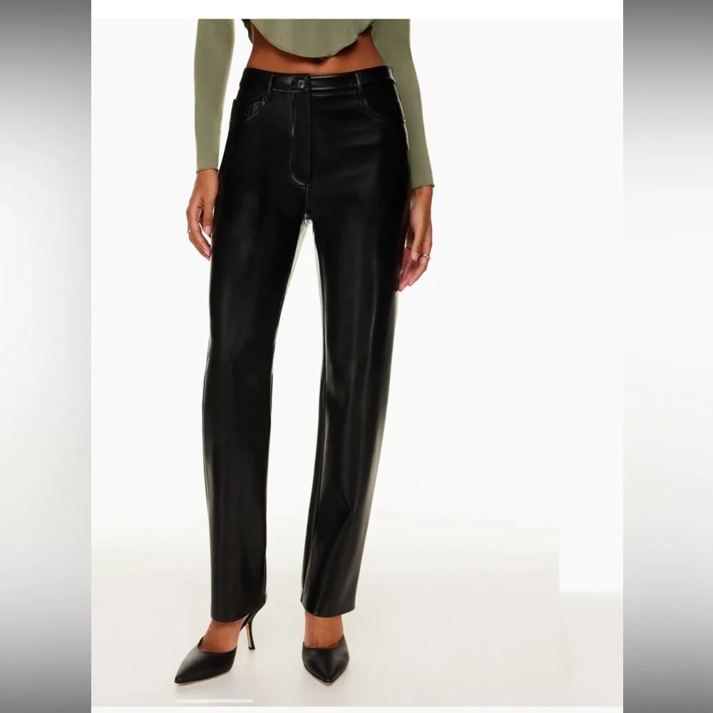 Aritzia Melina pant size 6 black regular length - Picture 3 of 7